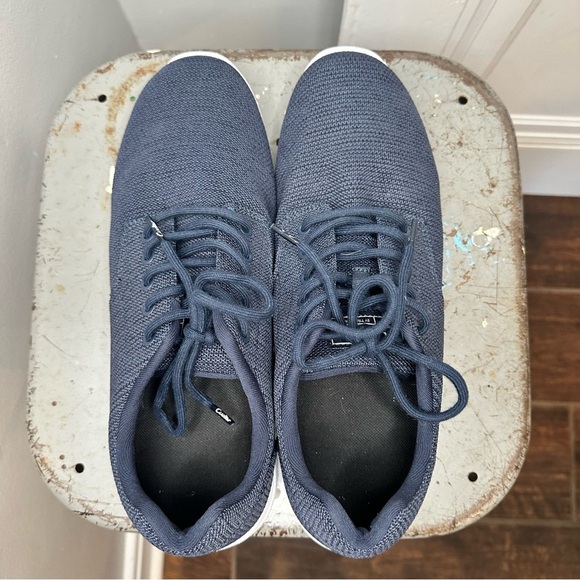 CUATER TRAVIS MATHEW MEN’S THE DAILY KNIT MESH | SIZE: 13 | HEATHER BLUE | EUC - Picture 6 of 11